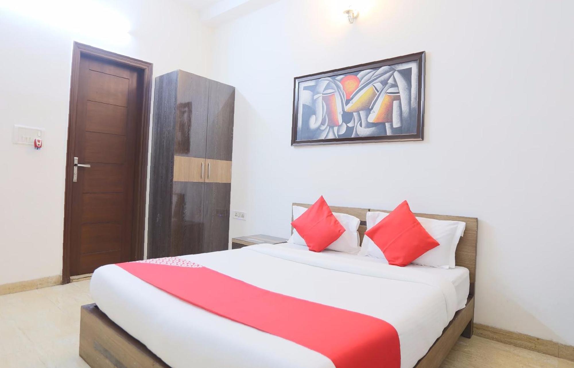 OYO 65630 Hotel New Raj Kamal Aurangabad  Buitenkant foto
