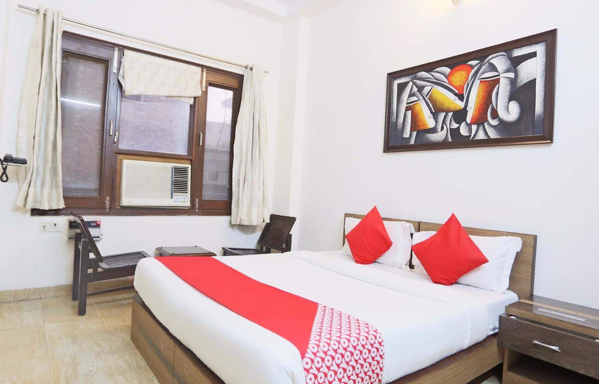 OYO 65630 Hotel New Raj Kamal Aurangabad  Buitenkant foto