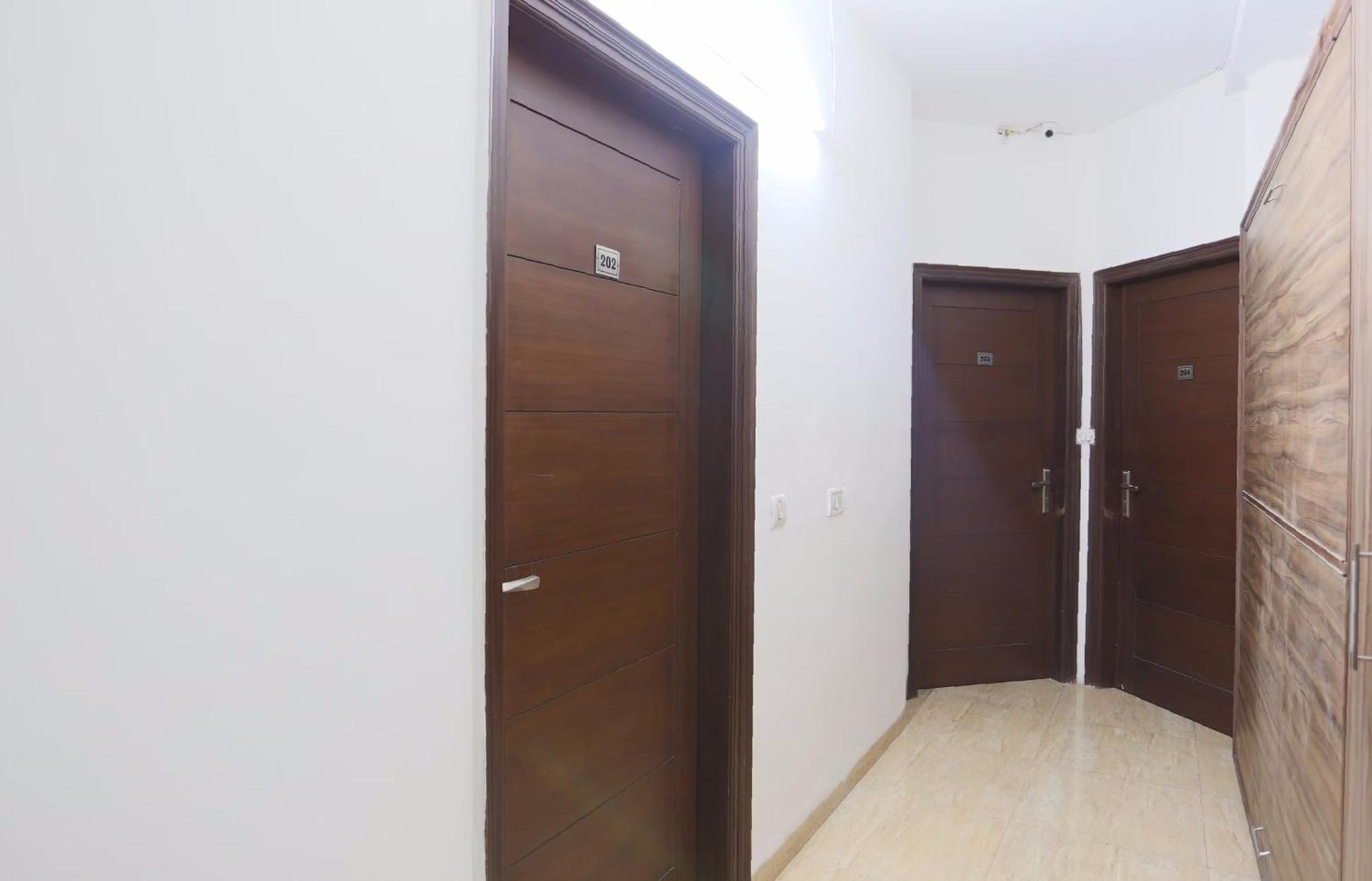 OYO 65630 Hotel New Raj Kamal Aurangabad  Buitenkant foto